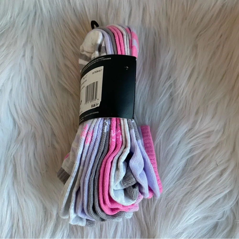 Girl’s Nike Socks